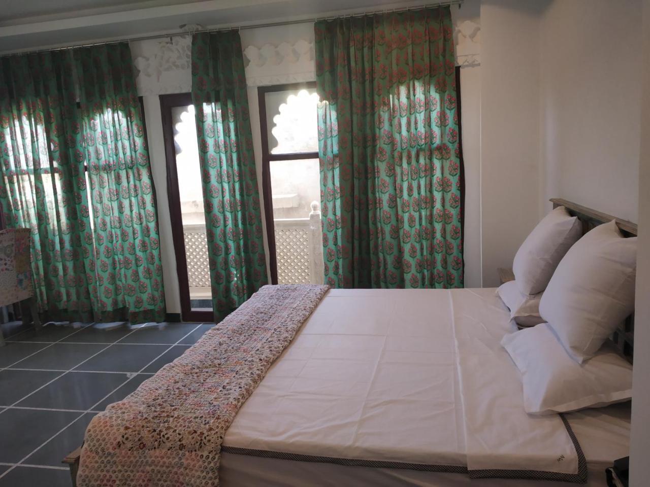 Hotel Mewari Villa Ουνταϊπούρ Εξωτερικό φωτογραφία